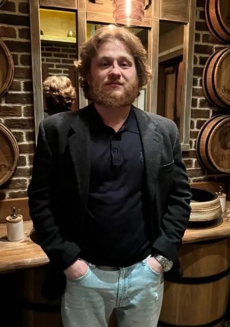 Владимир из Оренбурга, ищу на сайте знакомства на одну ночь