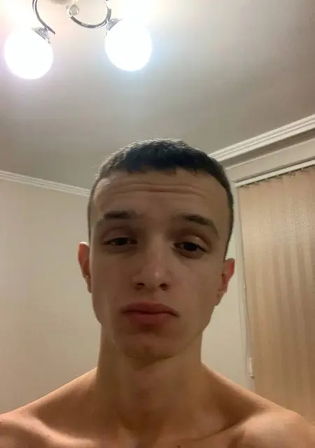 Дамир из Ступина, мне 20, познакомлюсь на одну ночь