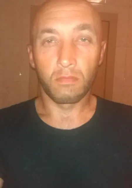 Митя из Батайска, мне 43, познакомлюсь на одну ночь