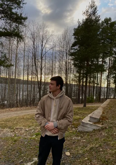 Сережа из Петрозаводска, ищу на сайте знакомства на одну ночь