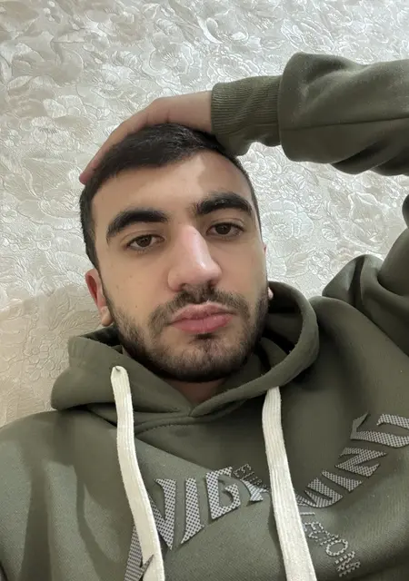 Рафаэль из Краснодара, мне 21, познакомлюсь на одну ночь