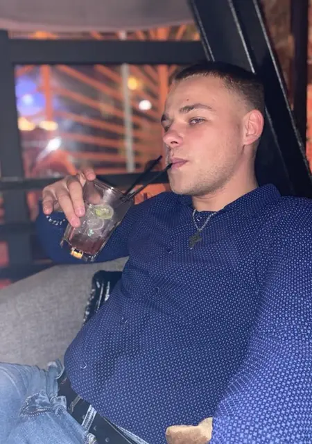 Я Тимофей, 26, знакомлюсь без обязательств в Кимрах