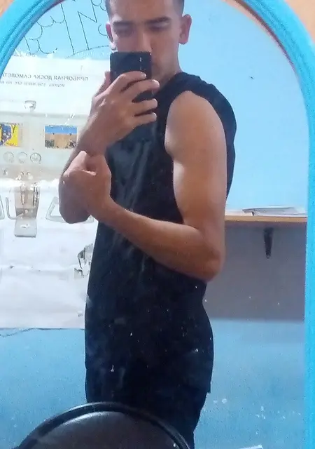 Я Andrew, 25, из Красного Кута, ищу знакомство для постоянных отношений