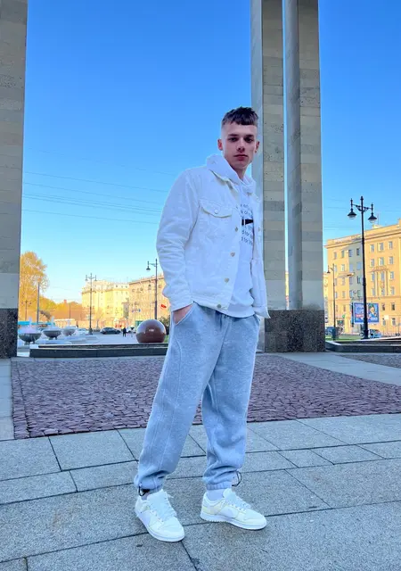 Я Даниил, 23, знакомлюсь на одну ночь в Рязани