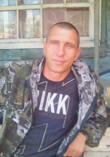 Lion из Хабаровска, мне 49, познакомлюсь на одну ночь