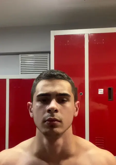 Илья из Иркутска, ищу на сайте приятное времяпровождение