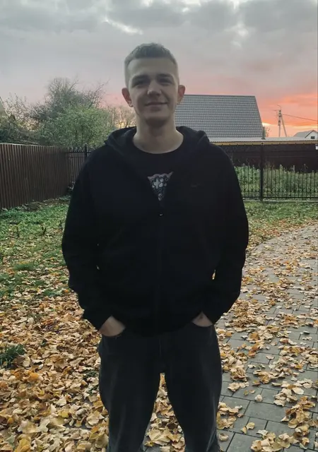 Я Prvlnx, 21, знакомлюсь без обязательств в Пскове