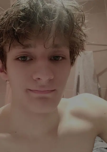 Никита из Новосибирска, ищу на сайте постоянные отношения