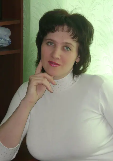 Я Ева, 24, из Ефремова, ищу знакомства без обязательств