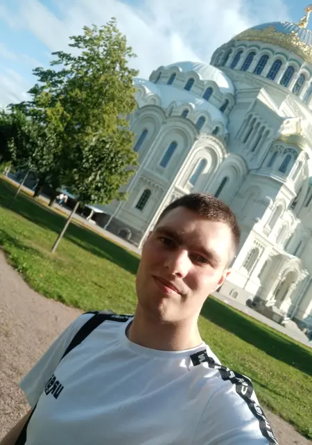 Я Александр, 30, из Соликамска, ищу знакомства без обязательств