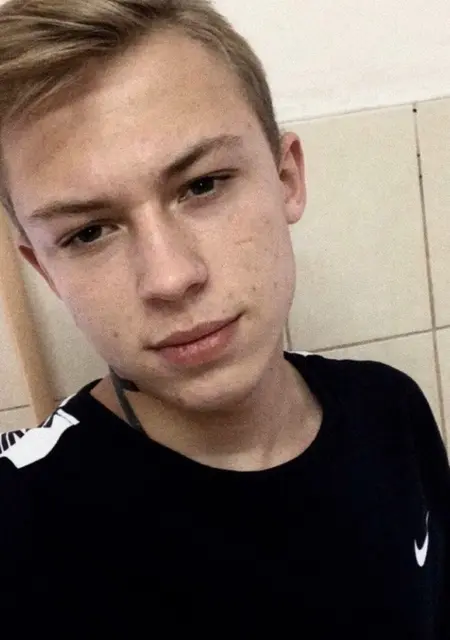 Я Евгений, 35, из Нижнего Тагила, ищу знакомства без обязательств