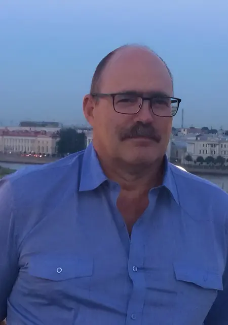 Куколд из Москвы, ищу на сайте знакомства на одну ночь