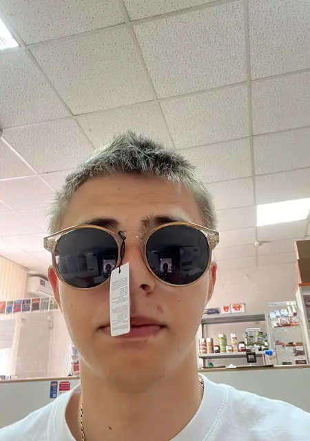 Я Алексей, 19, знакомлюсь для дружбы в Курске