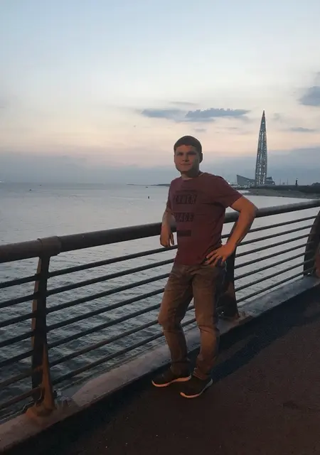 Я Иван, 33, из Саяногорска, ищу знакомства без обязательств