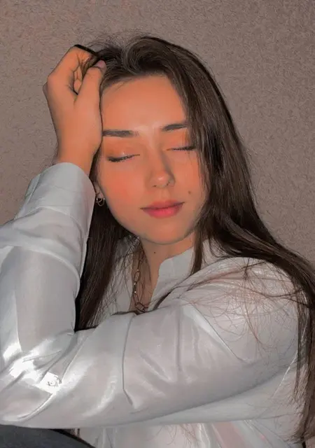 Виталина из Ставрополя, мне 25, познакомлюсь для вирта