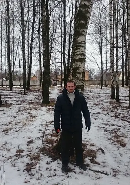 Иван из Сафонова, мне 41, познакомлюсь без обязательств