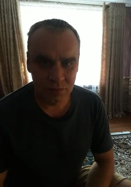 Я Юрий, 51, из Ростова-на-Дону, ищу знакомства без обязательств