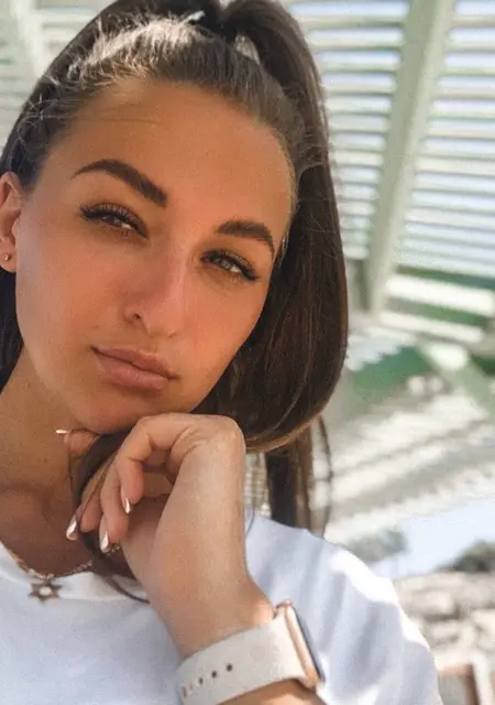 Анна из Тюмени, ищу на сайте знакомства на одну ночь