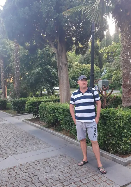 Я Олег, 51, знакомлюсь для постоянных отношений в Протвине