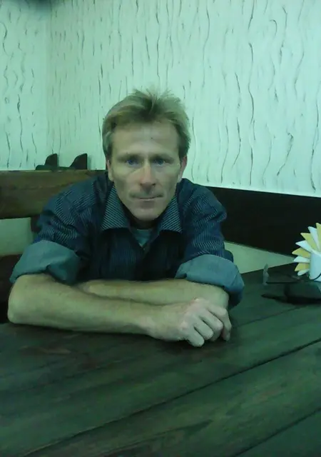 Алексей из Геленджика, ищу на сайте знакомства без обязательств