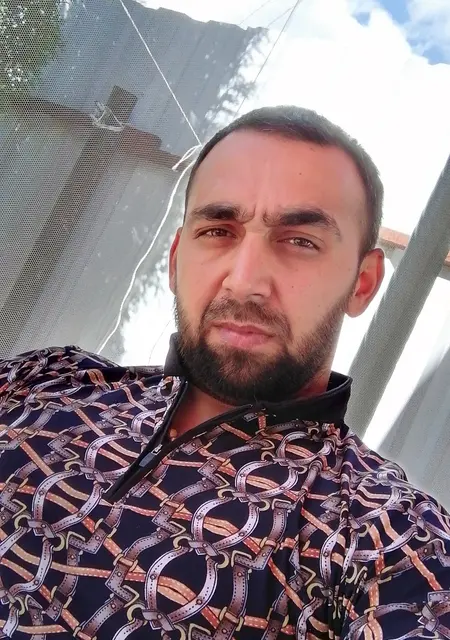 Я Саваш, 35, из Вышнего Волочка, ищу знакомства без обязательств