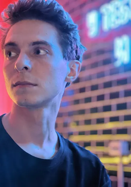 Александр из Якутска, мне 29, познакомлюсь на одну ночь