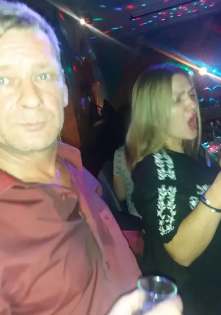 Я Андрей, 57, из Новороссийска, ищу знакомства на одну ночь