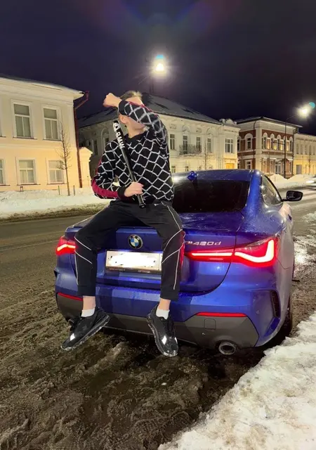 Я Женя, 25, знакомлюсь для вирта в Красном Сулине