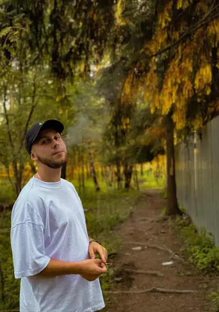 Паша из Москвы, мне 27, познакомлюсь для вирта