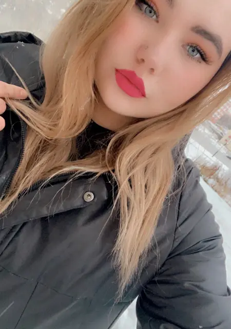 Елена из Гаджиева, мне 24, познакомлюсь для постоянных отношений