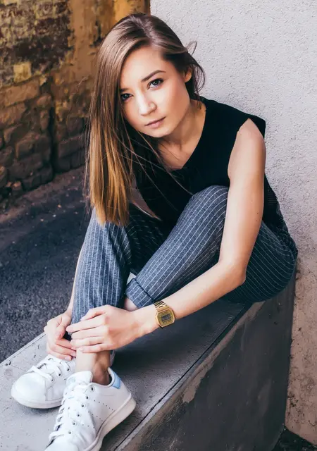 Елена из Тулы, ищу на сайте приятное времяпровождение