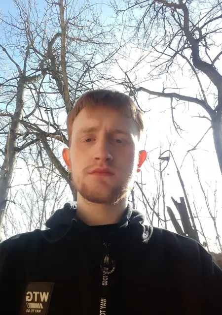 Владислав из Тихорецка, ищу на сайте знакомства на одну ночь