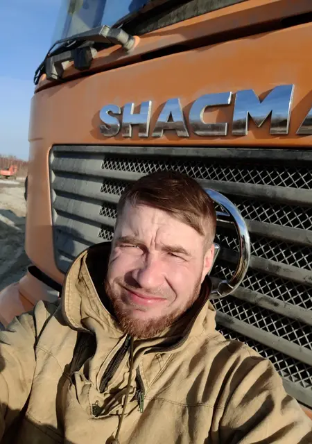 Денис из Тобольска, мне 37, познакомлюсь на одну ночь